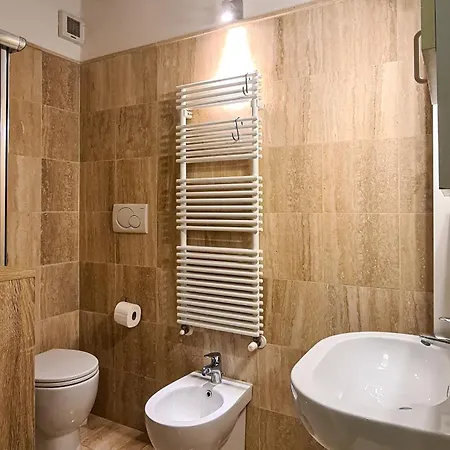 Lane4 Apartment Ancona